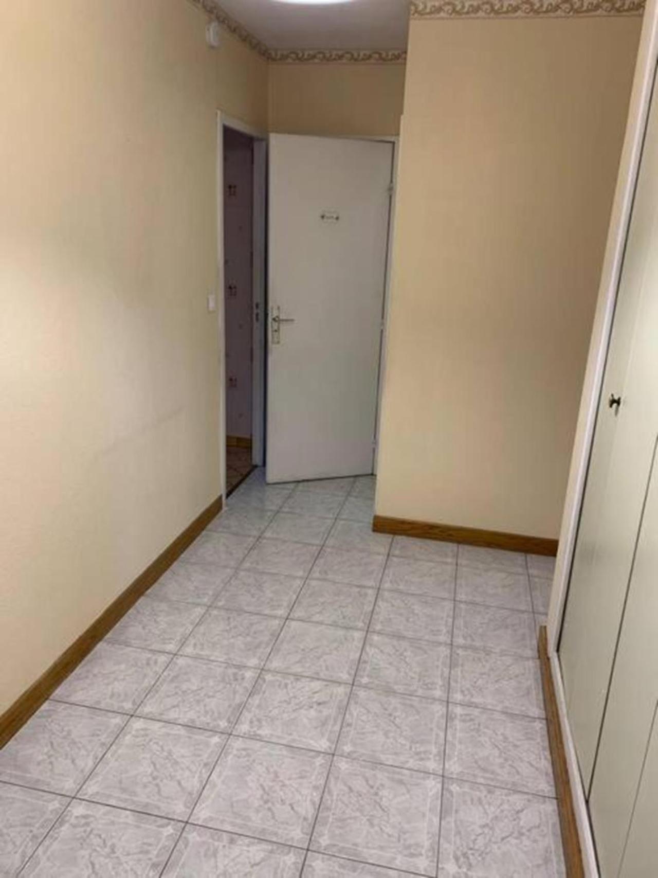 Reims Centre-Ville - 2 Chambres - 6 Personnes Au 1 Er Etage Exterior foto